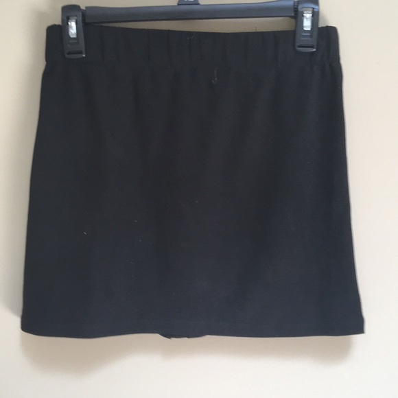 Suzette Black Faux Suede Mini skirt Size M - Picture 2 of 3